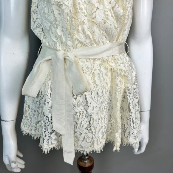 NWOT BCBGMaxAzria Lace Ruffle Top with Tie, Cotton Blend - XS, Cream, Ivory - Picture 3 of 7